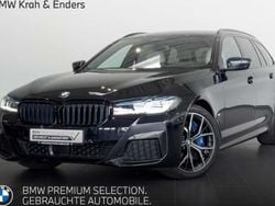 Schwarz Gebraucht 2022 BMW 540 Shadowline Kombi | 42.990 € (Guter Preis)