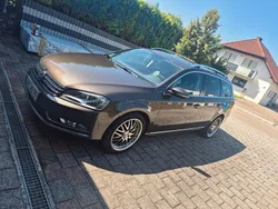 Braun Gebraucht 2013 VW Passat Highline Kombi | 10.000 € (Fairer Preis)