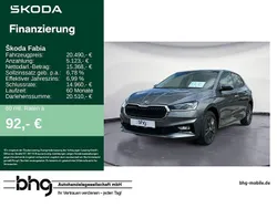 Grau Gebraucht 2024 Skoda Fabia Drive Limousine | 20.490 € (Fairer Preis)