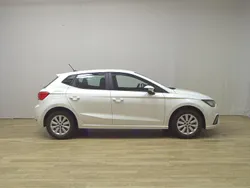 Weiss Gebraucht 2021 Seat Ibiza Reference Limousine | 9.980 € (Superpreis)