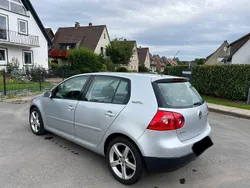 Grau Gebraucht 2006 VW Golf V Edition Limousine | 3.500 € (Fairer Preis)