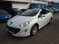 Weiß Gebraucht 2010 Peugeot 308 CC Tendance Cabrio | 4.950 € (Fairer Preis)