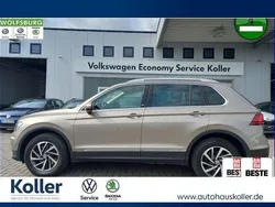 Beige Gebraucht 2018 VW Tiguan Sound SUV | 22.370 € (Superpreis)