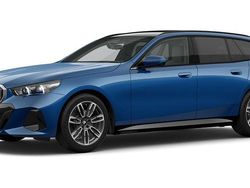 Blau Gebraucht 2025 BMW 520 Comfort Edition Kombi | 66.554 € (Etwas zu teuer)