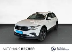 Weiss Gebraucht 2020 VW Tiguan Life SUV | 26.830 € (Guter Preis)