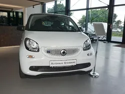 Weiß Gebraucht 2018 Smart ForFour Electric Drive Limousine | 9.995 € (Etwas zu teuer)