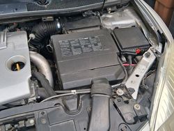 Silber Gebraucht 2009 Renault Mégane III Dynamique Coupé | 4.500 € (Superpreis)