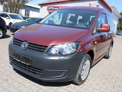 Rot Gebraucht 2012 VW Caddy Van / Kleinbus | 5.990 € (Superpreis)