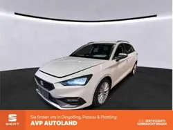 Weiß Gebraucht 2022 Seat Leon FR Kombi | 18.966 € (Guter Preis)