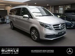 Silber Gebraucht 2023 Mercedes V300 Avantgarde Edition Van / Kleinbus | 74.850 € (Teuer)