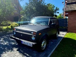 Schwarz Gebraucht 2011 Lada niva SUV | 6.500 €
