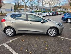 Grau Gebraucht 2014 Kia Ceed GT Limousine | 7.500 € (Superpreis)