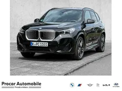 Schwarz Gebraucht 2025 BMW iX1 M Sport SUV | 50.990 € (Teuer)