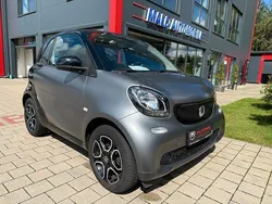 Schwarz Gebraucht 2016 Smart ForTwo Coupé Kleinwagen | 10.500 € (Fairer Preis)