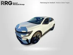 Gletscherweiss Gebraucht 2022 Renault Mégane Equilibre Kleinwagen | 23.690 € (Fairer Preis)