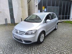 Silber Gebraucht 2007 VW Golf Plus Cross Comfortline Van / Kleinbus | 6.150 € (Guter Preis)