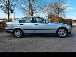 Silber Gebraucht 1997 BMW 318 Limousine | 4.000 € (Superpreis)