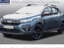 Grün Gebraucht 2024 Dacia Sandero Extreme Kleinwagen | 17.888 € (Fairer Preis)