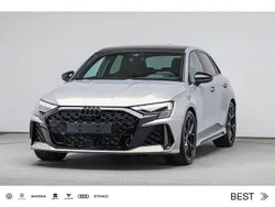 Silber Neu 2025 Audi RS3 Sportback Sport Kleinwagen | 77.995 € (Teuer)