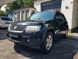 Schwarz Gebraucht 2012 Suzuki Grand Vitara SUV | 4.600 € (Guter Preis)