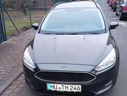 Grau Gebraucht 2018 Ford Focus Business Edition Kombi | 10.000 € (Guter Preis)