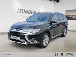 M) (schwarz Gebraucht 2021 Mitsubishi Outlander P-HEV Plus SUV | 25.360 € (Etwas zu teuer)