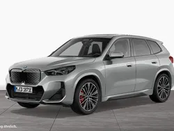 Silber Gebraucht 2024 BMW iX1 M Sport SUV | 57.590 €