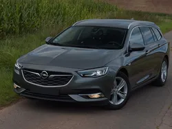 Grau Gebraucht 2018 Opel Insignia Kombi | 12.999 € (Guter Preis)