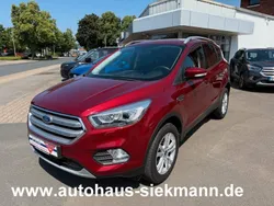 Rot Gebraucht 2019 Ford Kuga Cool & Connect SUV | 16.490 € (Superpreis)