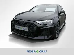 Mythosschwarz metallic Neu 2024 Audi RS3 Sport Kleinwagen | 74.790 €