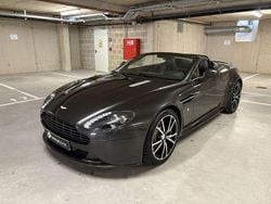 Grau Gebraucht 2015 Aston Martin V8 Vantage Cabrio | 86.990 €