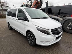 Weiß Gebraucht 2024 Mercedes Vito Van | 41.638 €