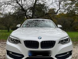 Weiß Gebraucht 2017 BMW 225 Comfort Edition Coupé | 26.000 €