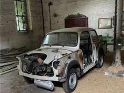 Weiß Gebraucht 1989 Trabant 601 Limousine | 1.200 €