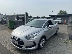 Grau Gebraucht 2014 Citroën DS5 Chic Kleinwagen | 4.500 €