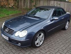 Iolith blue Gebraucht 2004 Mercedes CLK500 Avantgarde Cabrio | 11.980 € (Etwas zu teuer)