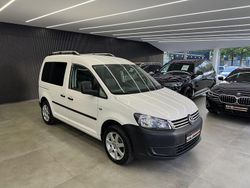 Weiß Gebraucht 2011 VW Caddy Van / Kleinbus | 7.950 € (Fairer Preis)