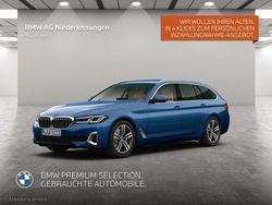 Blau Gebraucht 2022 BMW 540 Luxury Line Kombi | 48.980 € (Guter Preis)