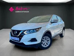 Weiß Gebraucht 2020 Nissan Qashqai Visia SUV | 16.390 € (Guter Preis)