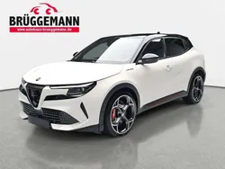 Weiß Neu 2025 Alfa Romeo Junior Veloce SUV | 47.490 € (Guter Preis)