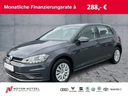 Grau Gebraucht 2018 VW Golf VII Trendline Limousine | 12.630 € (Fairer Preis)