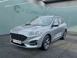 Silber Gebraucht 2023 Ford Kuga ST-Line SUV | 28.350 € (Guter Preis)