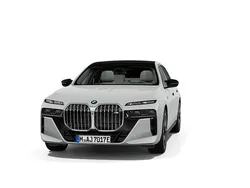 Gebraucht 2025 BMW M760e Comfort Edition Limousine | 116.931 €