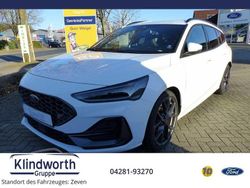 Frostweiß Gebraucht 2022 Ford Focus ST Kombi | 27.750 € (Fairer Preis)