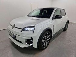 Perlmuttweiß Neu 2025 Renault 5 E-Tech Komfort Kleinwagen | 33.490 €