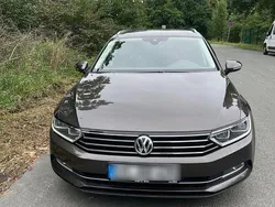 Braun Gebraucht 2016 VW Passat Comfortline Kombi | 10.699 € (Guter Preis)