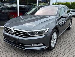 Grau Gebraucht 2015 VW Passat Highline Limousine | 11.900 € (Guter Preis)