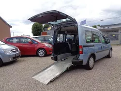 Aeroblau/air blue Gebraucht 2006 Opel Combo Van / Kleinbus | 7.600 €