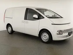 Creamy white solid Neu 2024 Hyundai Staria Trend Van | 34.084 €