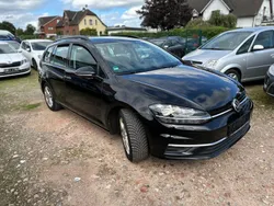 Schwarz Gebraucht 2019 VW Golf VII Comfortline Kombi | 11.294 € (Fairer Preis)